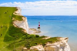 Lais Puzzle - Weiße Kreidefelsen und Beachy Head Leuchtturm, Eastbourne, East Sussex, England - 2.000 Teile