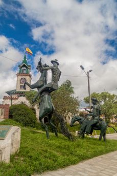 Lais Puzzle - Denkmal von Don Quijote in Loja, Ecuador - 2.000 Teile