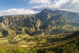 Lais Puzzle - Tal des Flusses Ullucos in der Region Cauca in Kolumbien - 2.000 Teile