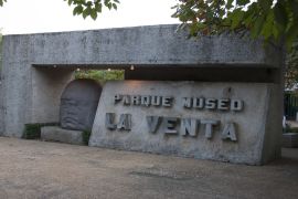 Lais Puzzle - Olmeken, Parque Museo La Venta,La Venta Museum Park, Villahermosa, Tabasco, Mexiko - 2.000 Teile
