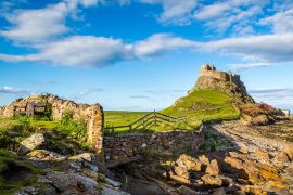 Lais Puzzle - Lindisfarne Castle an der Küste Northumberlands, England - 2.000 Teile