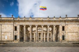 Lais Puzzle - Kolumbianischer Nationalkongress und Kapitol, Bogota - Kolumbien - 2.000 Teile
