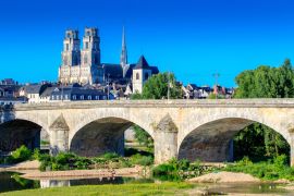 Lais Puzzle - Die Kathedrale und die Brücke Georges V. in Orléans, Frankreich - 2.000 Teile