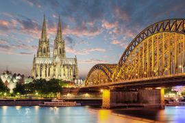 Lais Puzzle - Köln Dom am Rhein mit Brücke Skyline - 2.000 Teile