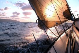 Lais Puzzle - Segeln zum Sonnenaufgang - 2.000 Teile