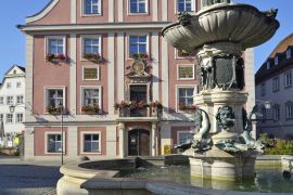 Lais Puzzle - Willibaldsbrunnen vor Altem Rathaus, Eichstätt - 2.000 Teile