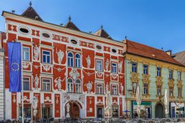 Lais Puzzle - Barockes Haus am Hauptplatz, Leoben, Österreich - 2.000 Teile