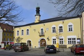 Lais Puzzle - Rathaus in Viechtach, Bayerischer Wald - 2.000 Teile