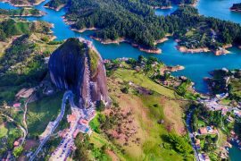 Lais Puzzle - Der Felsen von Guatapé, Kolumbien - 2.000 Teile