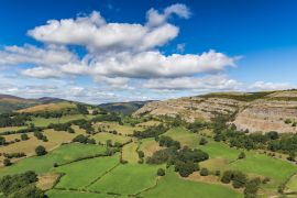 Lais Puzzle - Walisische Landschaft, von Castell Dinas Bran aus gesehen, in der Nähe von Llangollen, Denbighshire, Wales, UK - 2.000 Teile