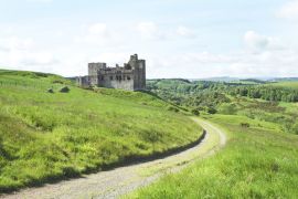 Lais Puzzle - Crighton Castle und die Hügel von Midlothian - 2.000 Teile