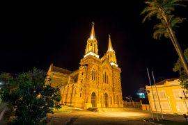 Lais Puzzle - Sao Domingos Kirche. Uberaba, Minas Grerais - Brasilien - 2.000 Teile