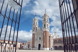 Lais Puzzle - Mexikanische Kirche, Mexiko - 2.000 Teile