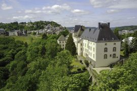 Lais Puzzle - Wiltz Schloss und Seniorenheim, Luxemburg - 2.000 Teile