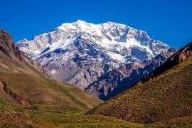 Lais Puzzle - Der majestätische Gipfel des Aconcagua - 2.000 Teile
