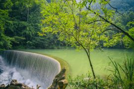 Lais Puzzle - Xiaoqikong-Szeneriegebiets in Libo, Guizhou, China - 2.000 Teile