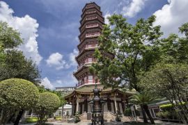 Lais Puzzle - Der Tempel der Sechs Banyanbäume, China - 2.000 Teile