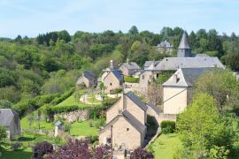 Lais Puzzle - Dorf Treignac in Haute Vienne, Frankreich - 2.000 Teile