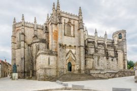 Lais Puzzle - Blick auf die Kathedrale von Guarda - Portugal - 2.000 Teile