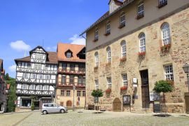 Lais Puzzle - Rathaus und Fachwerkhäuser in Spangenberg - 2.000 Teile
