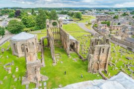 Lais Puzzle - Elgin Cathedral, historische Ruine in Elgin, Moray, Nord-Ost Schottland - 2.000 Teile