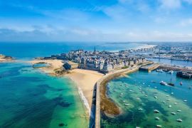 Lais Puzzle - Luftaufnahme der schönen Stadt der Freibeuter - Saint Malo in der Bretagne, Frankreich - 2.000 Teile