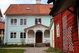 Lais Puzzle - traditionelle schwedische Architektur in Gamla Örebro - 2.000 Teile
