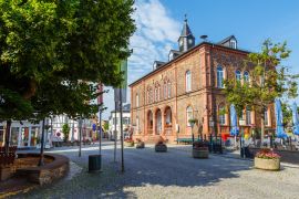 Lais Puzzle - Geisenheim, das Rathaus. 9. Juli 2017. - 2.000 Teile