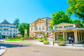 Lais Puzzle - Theater in Baden-Baden, Baden-Württemberg, Deutschland - 2.000 Teile