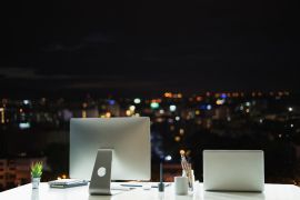 Lais Puzzle - Arbeitsplatz in Studio - 2.000 Teile