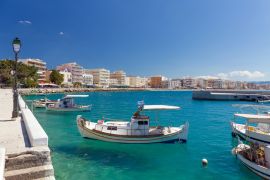 Lais Puzzle - Der Hafen der Stadt Loutraki, Korinthia, Griechenland - 2.000 Teile