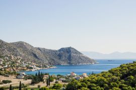 Lais Puzzle - Schöne Meereslandschaft auf der Insel Salamis, Griechenland, Mittelmeer. - 2.000 Teile