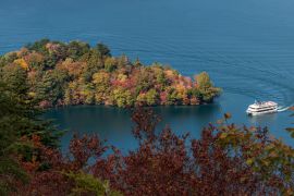 Lais Puzzle - Hacchodejima Landzunge im Chuzenji-See, Nikko, Japan - 2.000 Teile