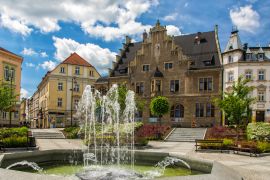 Lais Puzzle - Magistratsplatz der Stadt Walbrzych, Niederschlesien, Polen - 2.000 Teile