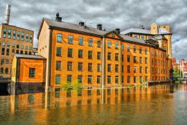 Lais Puzzle - Industriegebäude in Norrköping, Schweden - 2.000 Teile