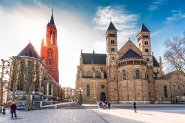 Lais Puzzle - Sint Janskerk und Servatiusbasilika am Vrijthof in Maastricht - 2.000 Teile
