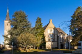 Lais Puzzle - Kirche in Petingen Luxemburg - 2.000 Teile