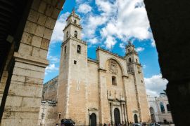 Lais Puzzle - Kathedrale in Merida, Mexiko - 2.000 Teile