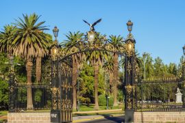 Lais Puzzle - Portones del Parque, dekoratives Tor, General San Martin Park, Mendoza, Argentinien - 2.000 Teile