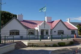 Lais Puzzle - Alter Bahnhof von Trelew, einer Stadt in der Provinz Chubut in Patagonien, Argentinien - 2.000 Teile