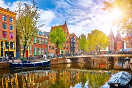 Lais Puzzle - Kanal in Amsterdam Niederlande beherbergt Fluss Amstel Wahrzeichen - 2.000 Teile