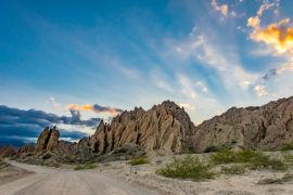 Lais Puzzle - Blick auf die Quebrada de las Flechas, Provinz Salta, Argentinien. - 2.000 Teile