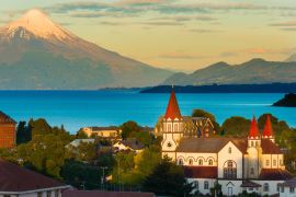 Lais Puzzle - Puerto Varas am Ufer des Llanquihue-Sees mit dem Vulkan Osorno im Hintergrund, X Region de Los Lagos, Chile - 2.000 Teile