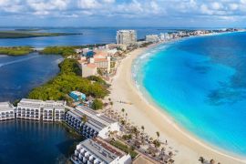 Lais Puzzle - Cancun mit Lagune und Strand, México - 2.000 Teile