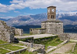 Lais Puzzle - Blick auf die Burg Gjirokaster in Albanien - 1.000 Teile