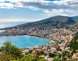 Lais Puzzle - Luftaufnahme von Saranda, Albanien - 40, 100, 200, 500, 1.000 & 2.000 Teile