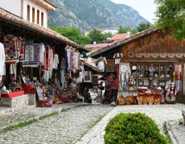 Lais Puzzle - Alter Basar in Kruje / Kruja in Albanien - 40, 100, 200, 500, 1.000 & 2.000 Teile