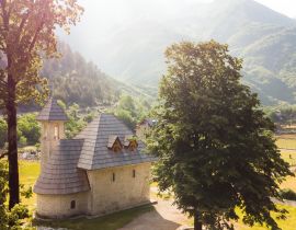 Lais Puzzle - Theth-Nationalpark. Bezirk Shkoder, Albanien. Landschaft im zentralen Teil der Albanischen Alpen - 40, 100, 200, 500, 1.000 & 2.000 Teile