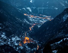 Lais Puzzle - Luftaufnahme von Andorra bei Sonnenuntergang - 40, 100, 200, 500, 1.000 & 2.000 Teile