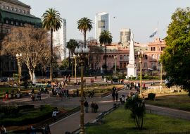 Lais Puzzle - Panoramablick auf die Plaza de Mayo, im Hintergrund die Casa Rosada - Buenos Aires, Argentinien - 1.000 Teile